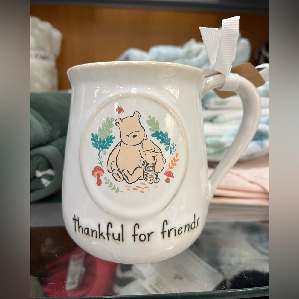 Disney White Winnie the Pooh Thankful Friends Mug